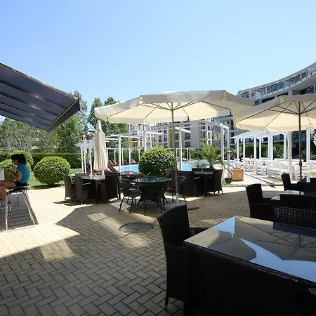 فندق Riviera Blue ساني بيتش