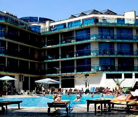 فندق Riviera Blue 3*