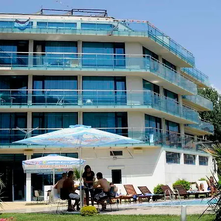 Riviera Blue 3* ساني بيتش