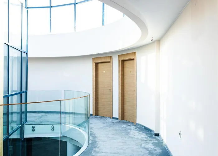 Riviera Blue ホテル 3*