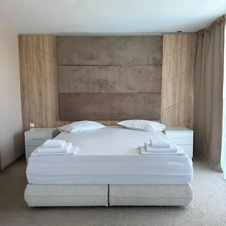 Riviera Blue Otel