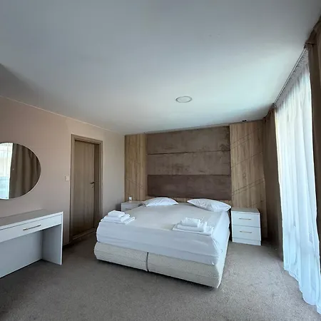 Riviera Blue Otel 3*