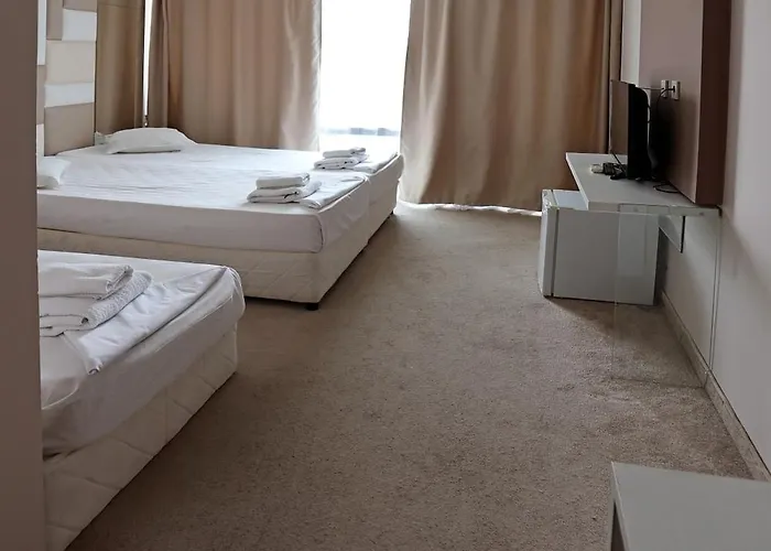 Готель Riviera Blue 3*