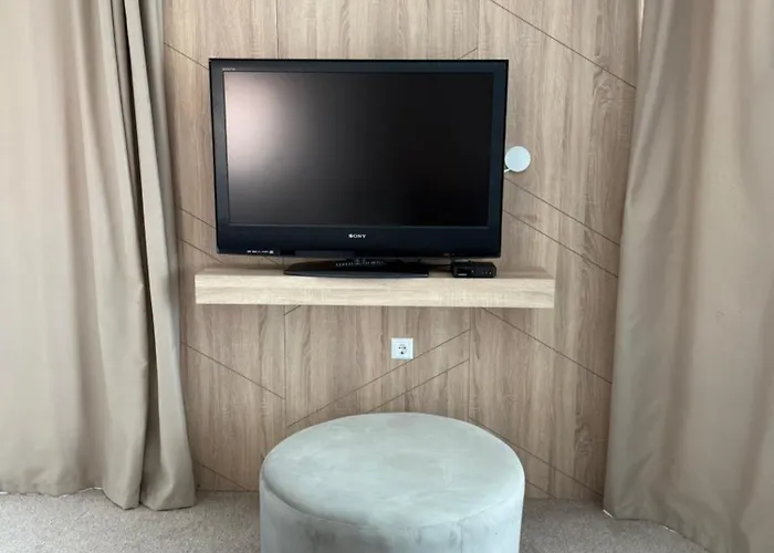 Riviera Blue Готель