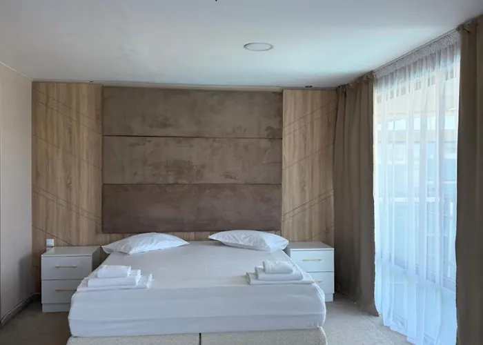 Готель Riviera Blue 3*