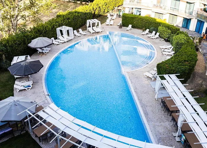 Готель Riviera Blue