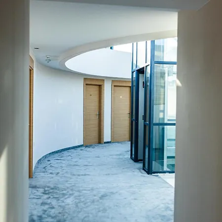 Riviera Blue Otel 3*